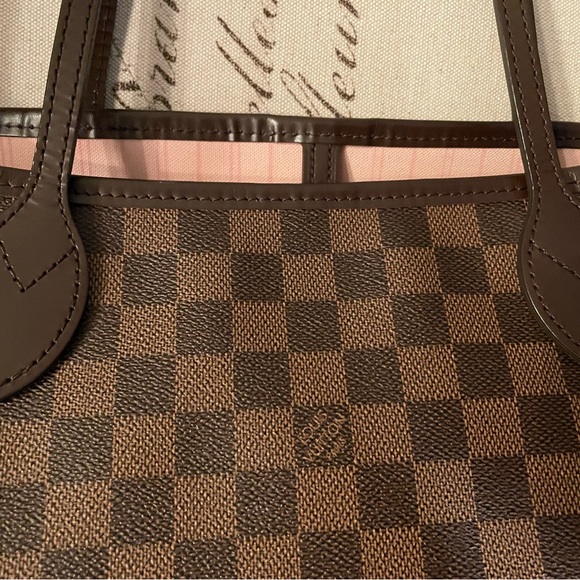 Louis Vuitton Neverfull MM Tote Pink Ballerine - Picture 5 of 16